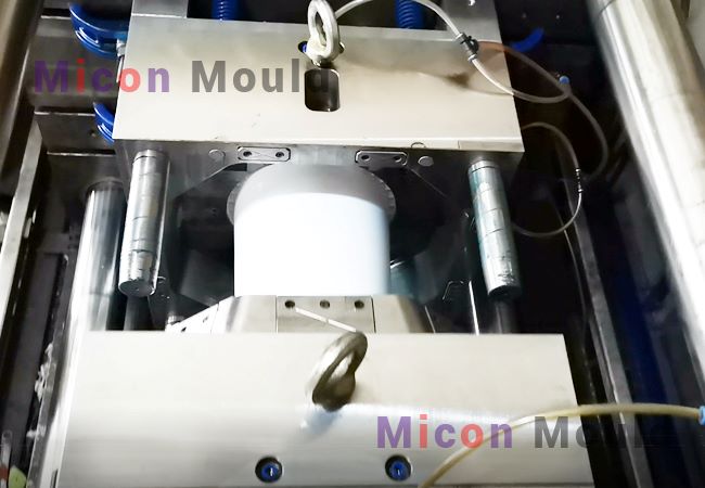 bucket mould